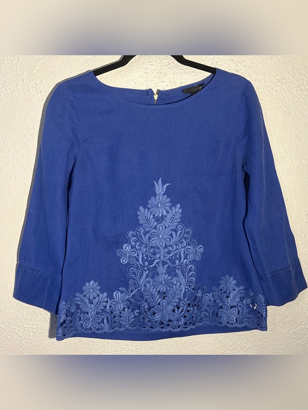J. Crew Linen Top Womens Size 2 Blue Floral Embroidered 3/4 Sleeve Blouse